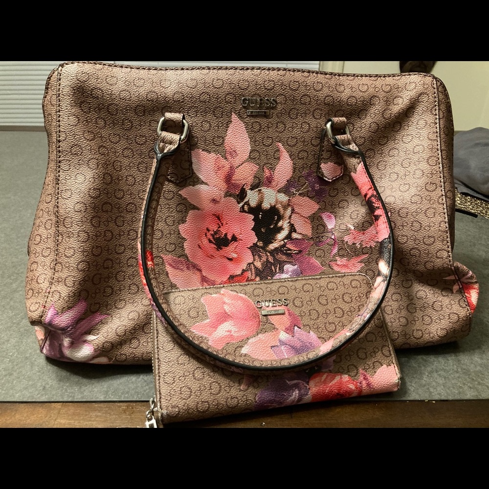 Guess Purse